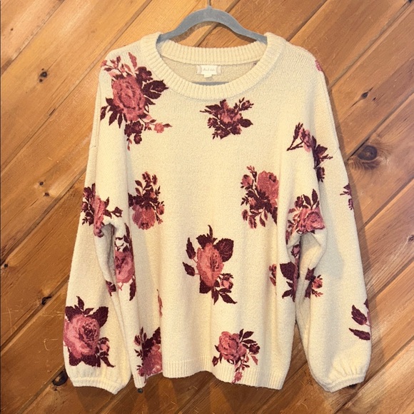 Altar'd State Sweaters - Altar’d State tan & maroon large floral puff sleeve sweater
